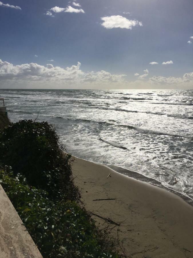 Anzio A Picco Sul Mare!アパートメント エクステリア 写真